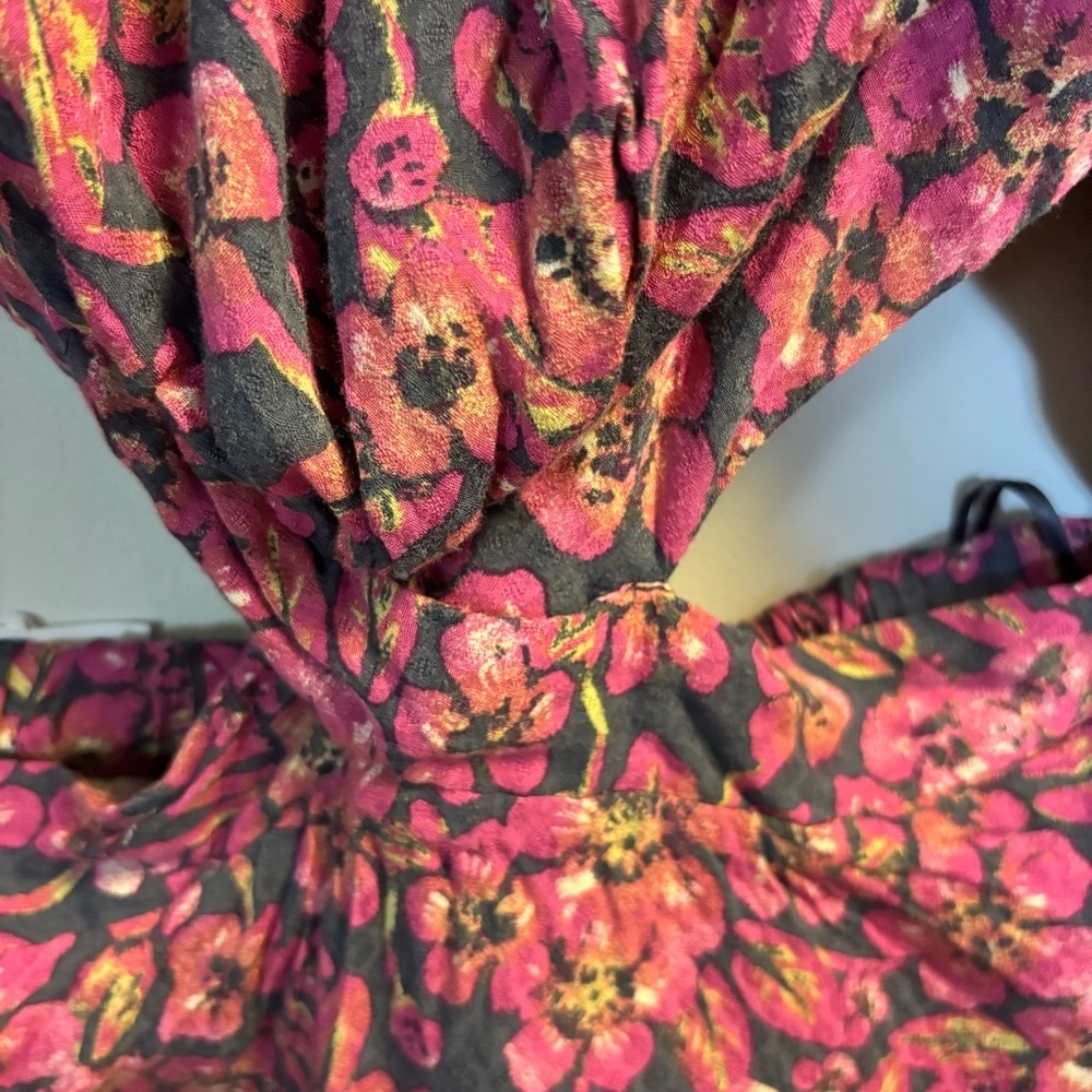 Free People Jeal Bohemian Floral Cutout Dress
Pink Long Sleeve Dress Medium - Picture 3 of 7